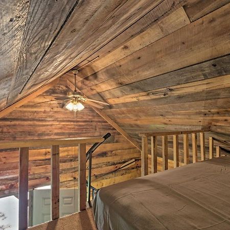 Creekside Cabin With Deck In Pisgah Forest! Barnardsville Εξωτερικό φωτογραφία